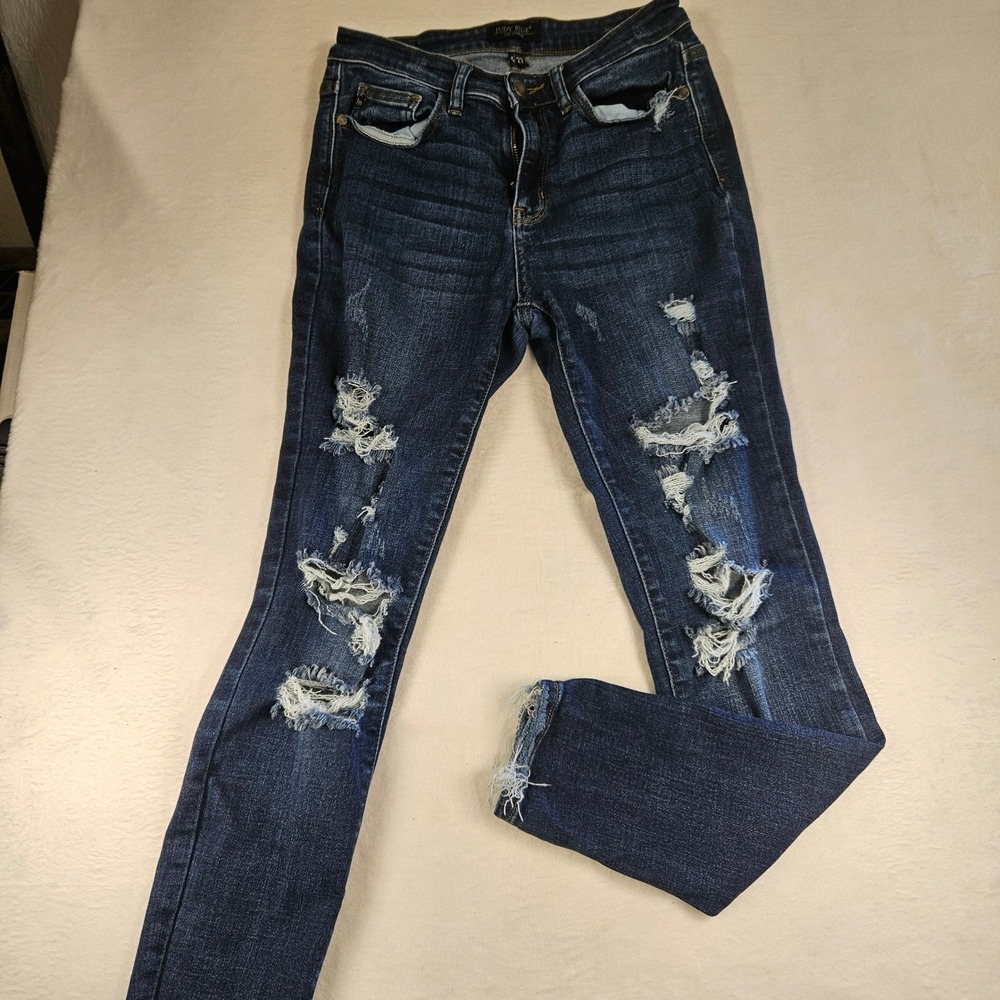 Judy Blueโ Skinny Fit Distressed Dark Wash Jeans Size 5/27 Destroyed Denim